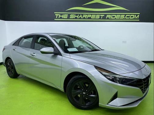 2021 Hyundai ELANTRA SEL