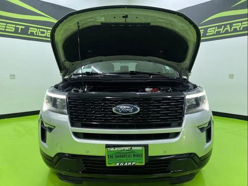 Gray 2018 Ford Explorer Sport