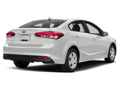 White 2018 Kia Forte LX
