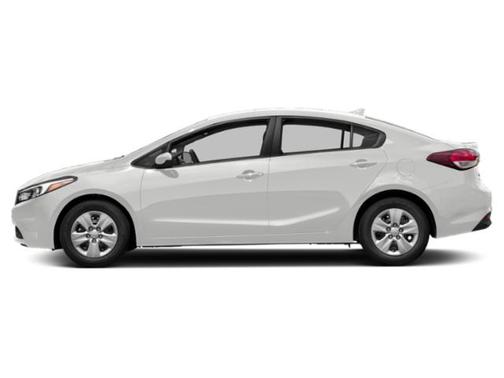 White 2018 Kia Forte LX
