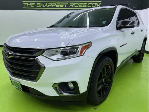 White 2020 Chevrolet Traverse Premier