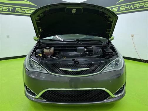 2019 Chrysler Pacifica Limited