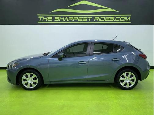 2016 Mazda Mazda3 i Sport