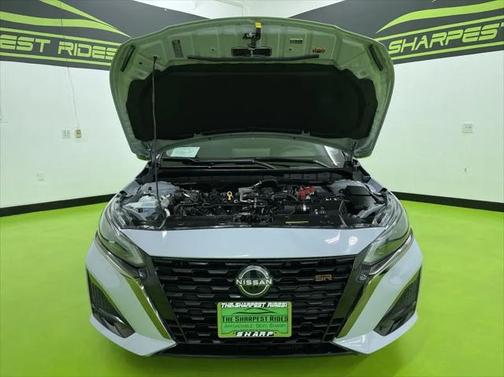2024 Nissan Altima SR FWD