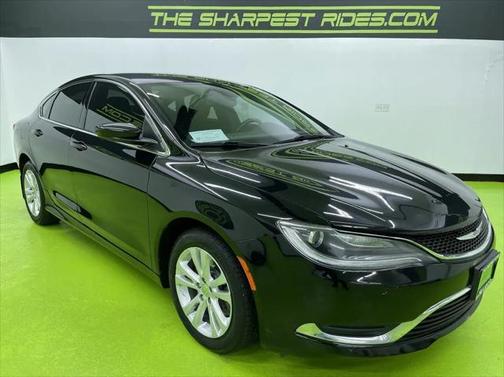 2016 Chrysler 200 Limited