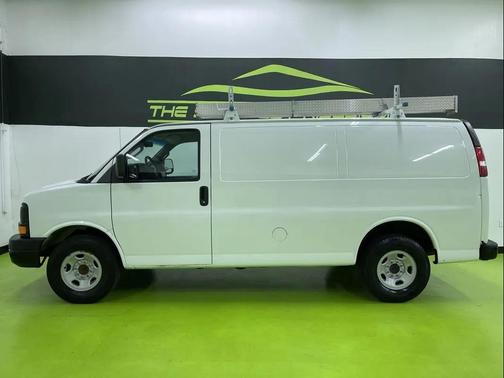 2017 Chevrolet Express 2500 Work Van