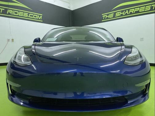 2020 Tesla Model 3 Performance