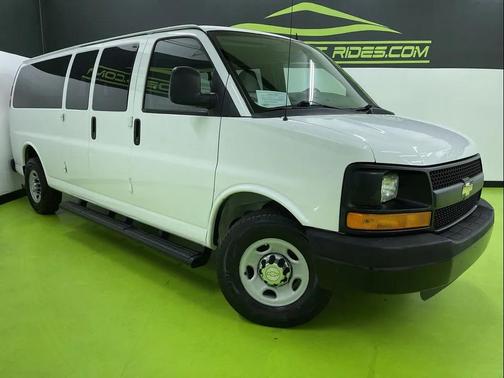 2014 Chevrolet Express 3500 LS