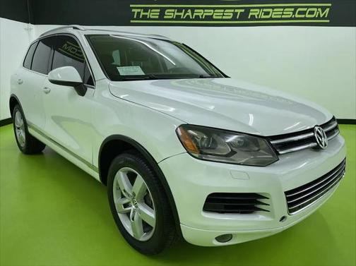2012 Volkswagen Touareg Hybrid Base