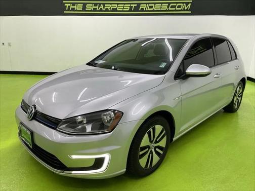 2016 Volkswagen e-Golf SE