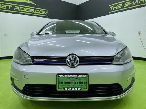 2016 Volkswagen e-Golf SE