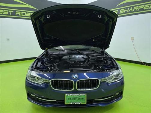 2018 BMW 330e iPerformance