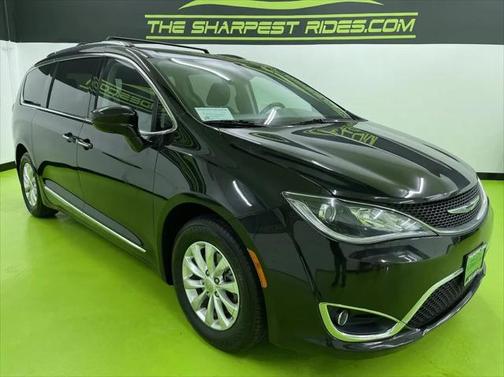 2018 Chrysler Pacifica Touring-L