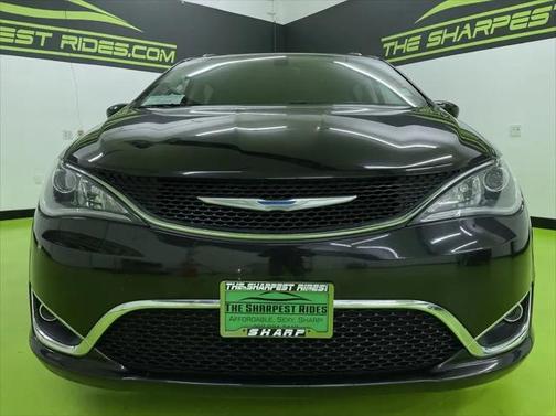 2018 Chrysler Pacifica Touring-L