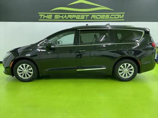 2018 Chrysler Pacifica Touring-L