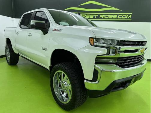 White 2020 Chevrolet Silverado 1500 LT