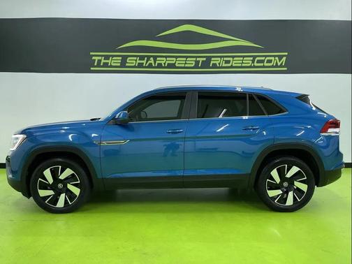 2024 Volkswagen Atlas Cross Sport 2.0T SE w/Technology 4MOTION