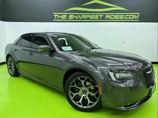 Gray 2018 Chrysler 300 S