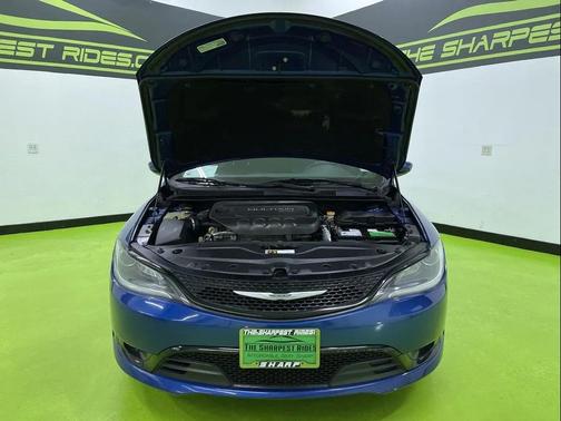 2016 Chrysler 200 S