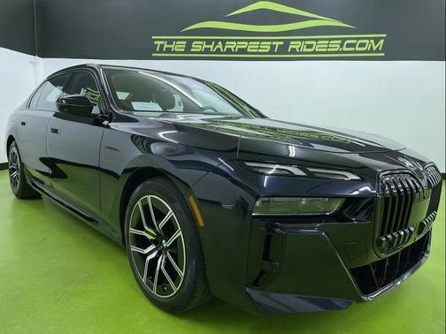 2023 BMW 760 i xDrive