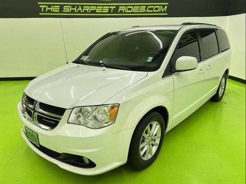 White 2020 Dodge Grand Caravan SXT