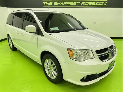 White 2020 Dodge Grand Caravan SXT