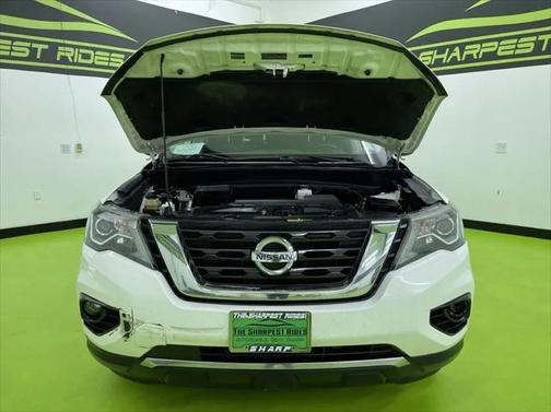 2018 Nissan Pathfinder SV