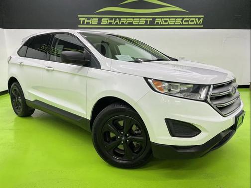 White 2017 Ford Edge SE