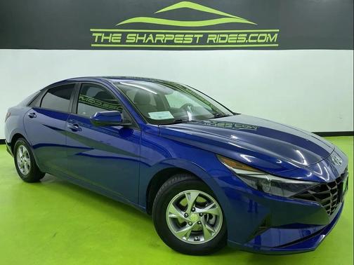 2021 Hyundai ELANTRA SE