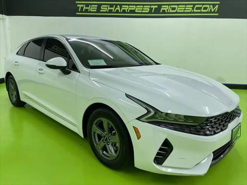 2022 Kia K5 LXS