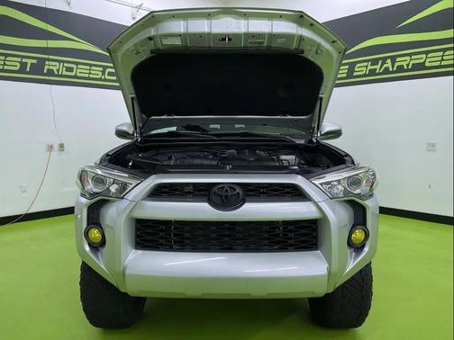 2018 Toyota 4Runner SR5