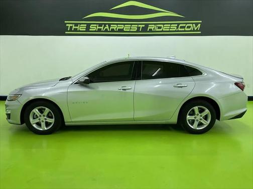 2022 Chevrolet Malibu FWD LT