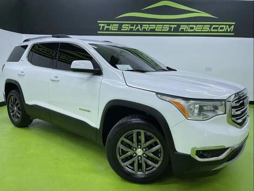 2019 GMC Acadia SLT-1