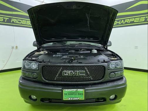 2003 GMC Yukon Denali