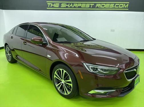 2020 Buick Regal Sportback AWD Essence