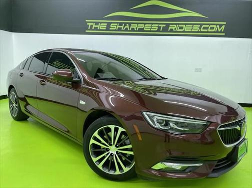 2020 Buick Regal Sportback AWD Essence