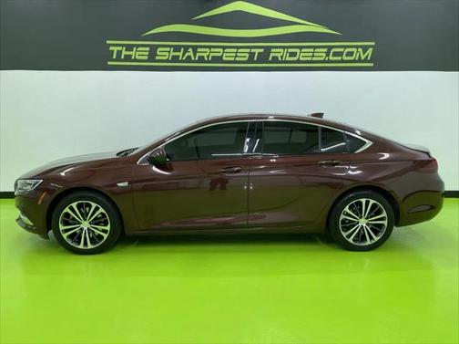 2020 Buick Regal Sportback AWD Essence