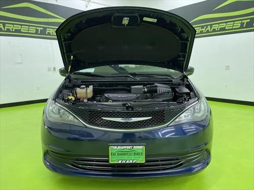 2017 Chrysler Pacifica LX