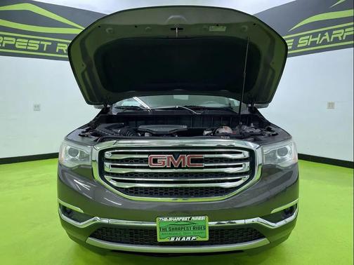 2019 GMC Acadia SLE-2