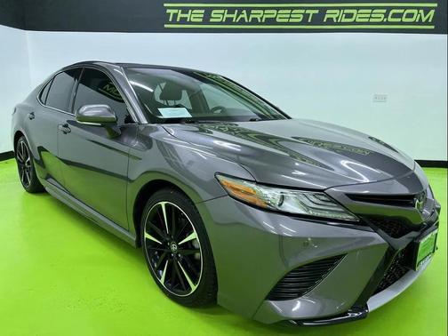 Gray 2018 Toyota Camry XSE