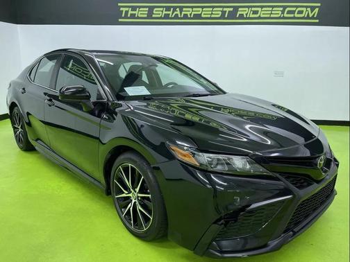 2021 Toyota Camry SE