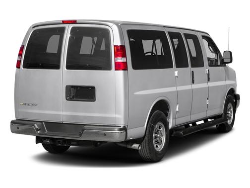 Silver Ice Metallic 2017 Chevrolet Express 2500 LT