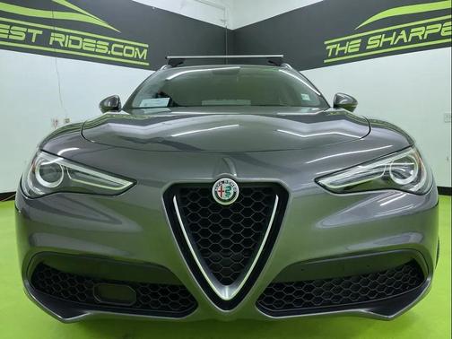 2018 Alfa Romeo Stelvio Base