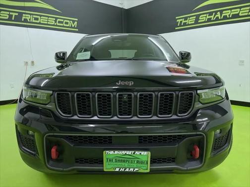 2022 Jeep Grand Cherokee Trailhawk