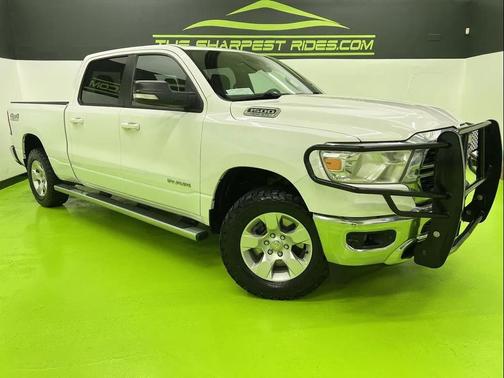 White 2022 RAM 1500 Big Horn/Lone Star