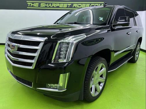 Black 2019 Cadillac Escalade Luxury