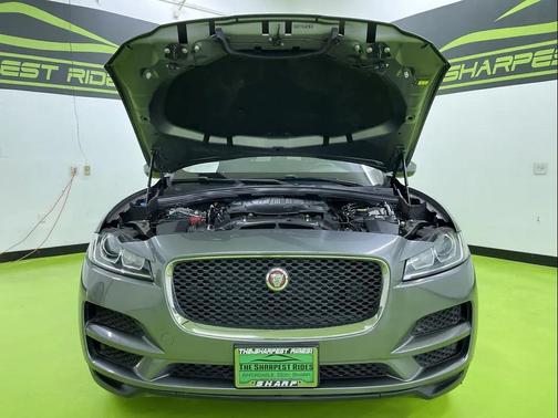 2017 Jaguar F-PACE 35t Premium