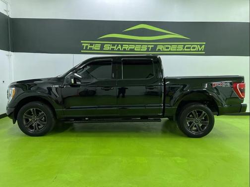 Black 2021 Ford F-150 XLT