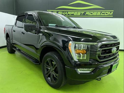 Black 2021 Ford F-150 XLT