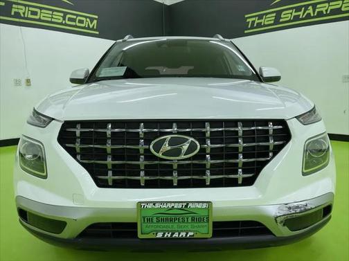2022 Hyundai VENUE SEL